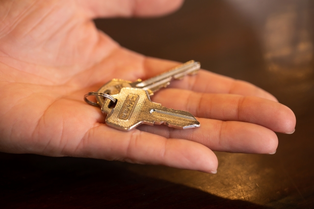 第36回|カバンの中で鍵が見つからないとき─「見えていないだけで、存在している」【日常発見の窓口から】