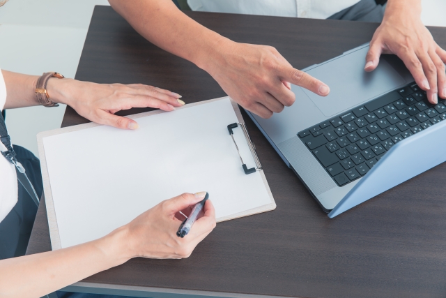 第29回｜すぐに決めなくてよかった打ち合わせ─「保留という、静かな判断」【日常発見の窓口から】