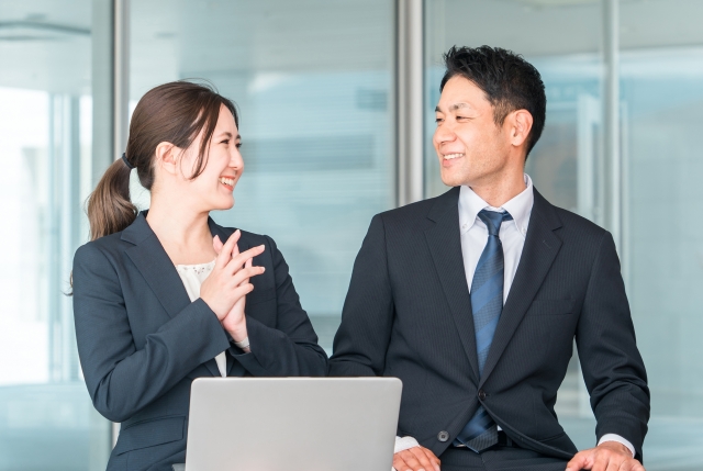 第7回 [G-1]｜上司が「聞く」だけで変わるチーム — 対話が文化になる瞬間【迎える経営論】